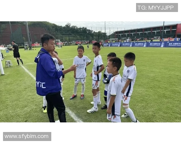 河源足球明星有哪些值得关注的球员及其精彩瞬间图片分享